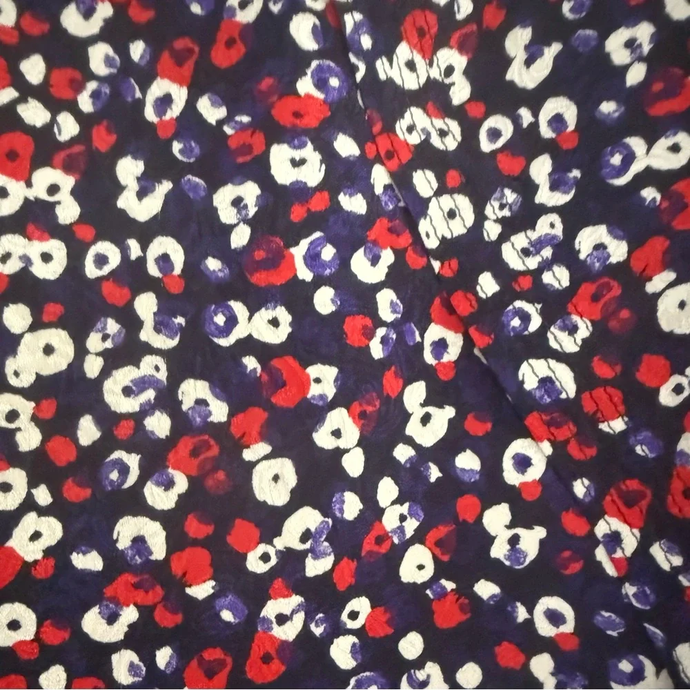 DEREK LAM Navy Blue Poppy Print Silk Jacquard Blouse - Size 4 - Picture 8 of 8